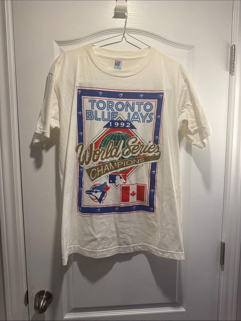 15-Vintage 1992 Toronto Blue Jays World Series Champions MLB Baseball Tee